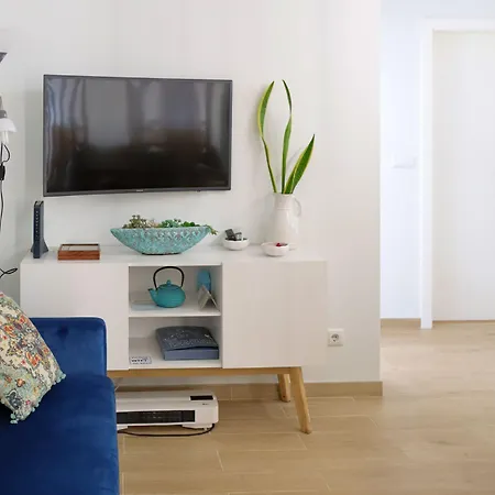 Beachfront T2 Costa Nova Surf Aveiro Apartment