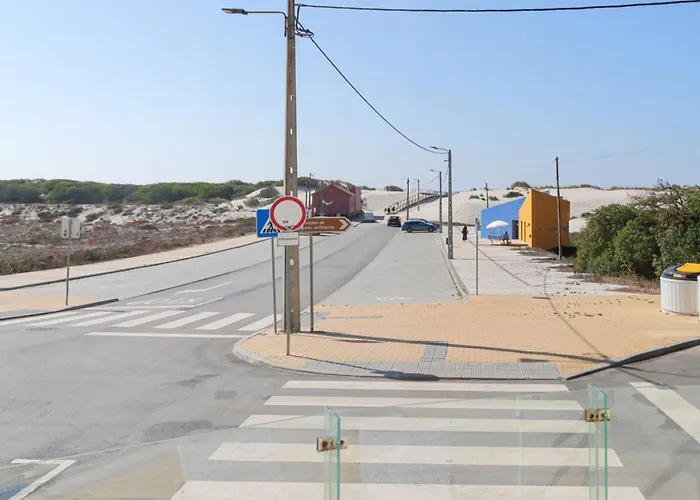 Beachfront T2 Costa Nova Surf Aveiro Апартаменты