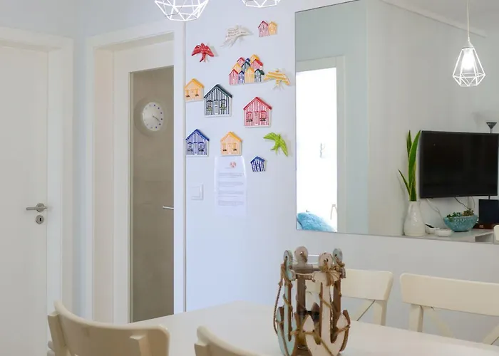 Beachfront T2 Costa Nova Surf Aveiro Διαμέρισμα *