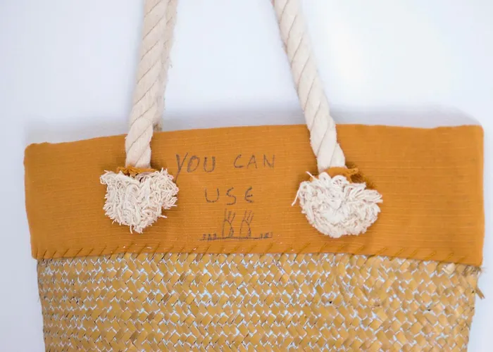 Beachfront T2 Costa Nova Surf Aveiro شقة *